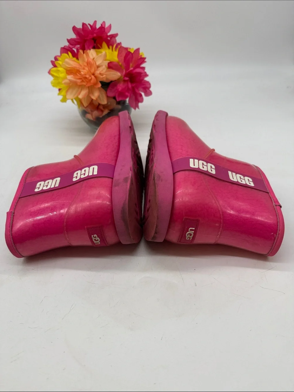 UGG Kids Hot Pink Glossy Waterproof Boots Size 4